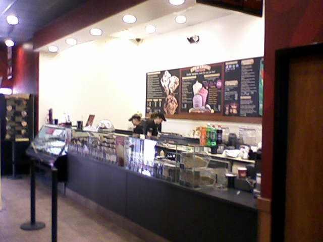 Coldstone Creamery Picture of t
