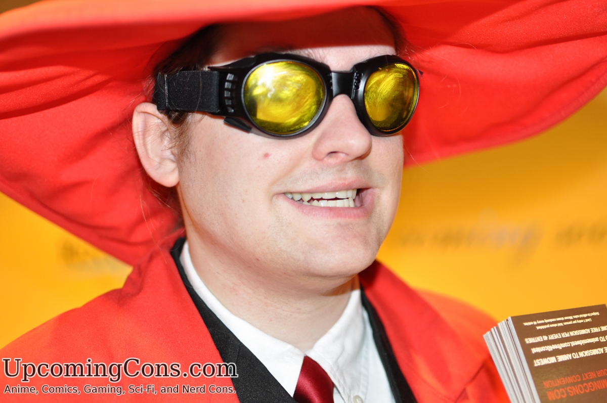Alucard's Goggles Alucard's yel