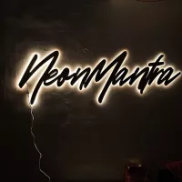 neonmantra